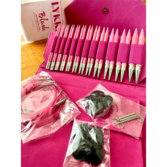 Lykke Blush Pembe 13 cm Değiştirilebilir Misinalı Örgü Şiş Seti - Huş ağacı Lykke Blush Pembe 13 cm Değiştirilebilir Misinalı Örgü Şiş Seti - Huş ağacı