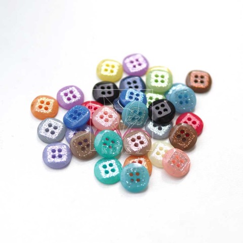 Simli Bebek Düğmesi 4 Delikli / 13MM / B3311
